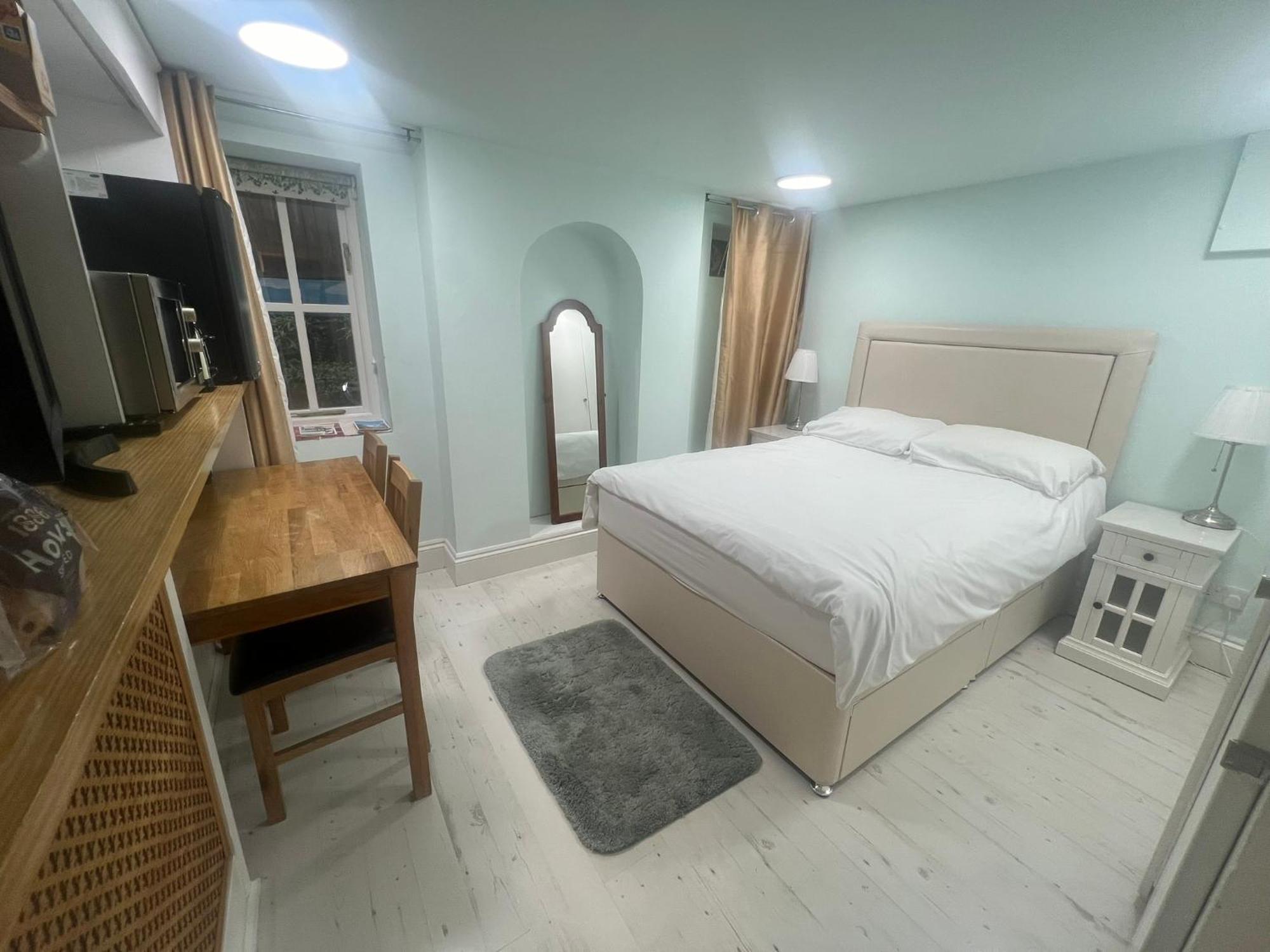 Addison B&B Guildford Esterno foto